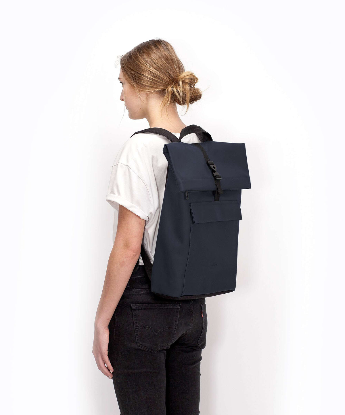 Ucon Acrobatics Lotus Jasper Medium Rolltop backpack grape