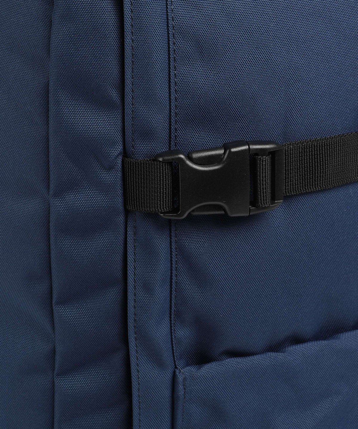 Cabin Zero Classic Plus 32 Travel backpack navy