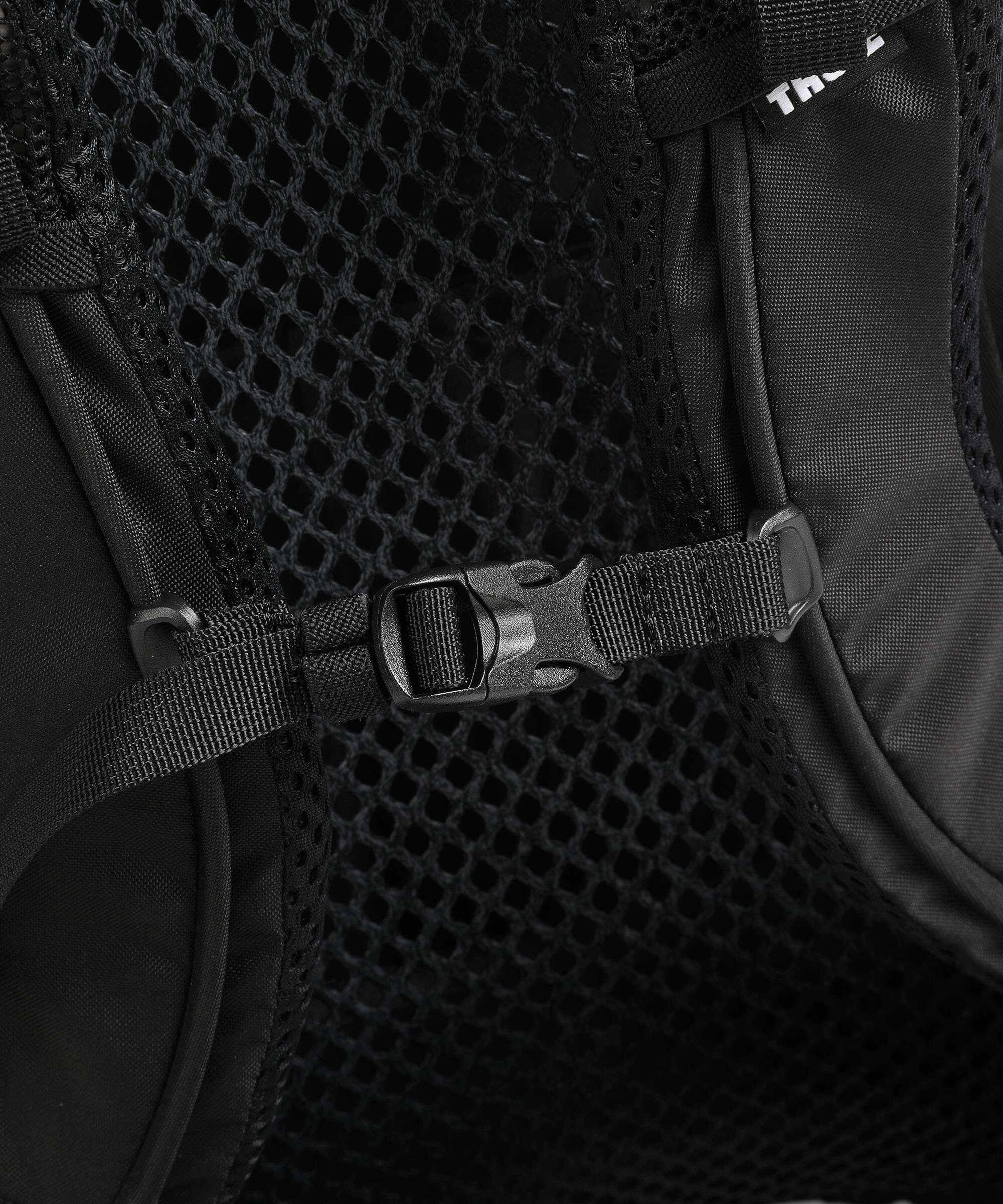 Thule Topio 30 M Hiking backpack black