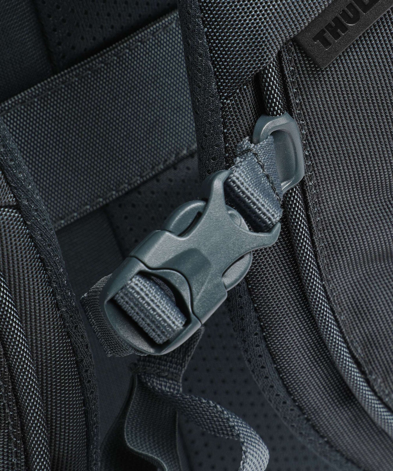 Thule Subterra 2 27 Backpack dark slate