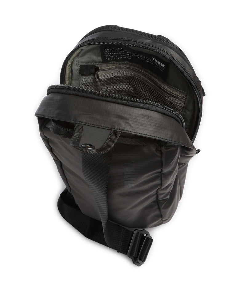 Thule Tact 8 Sling bag black