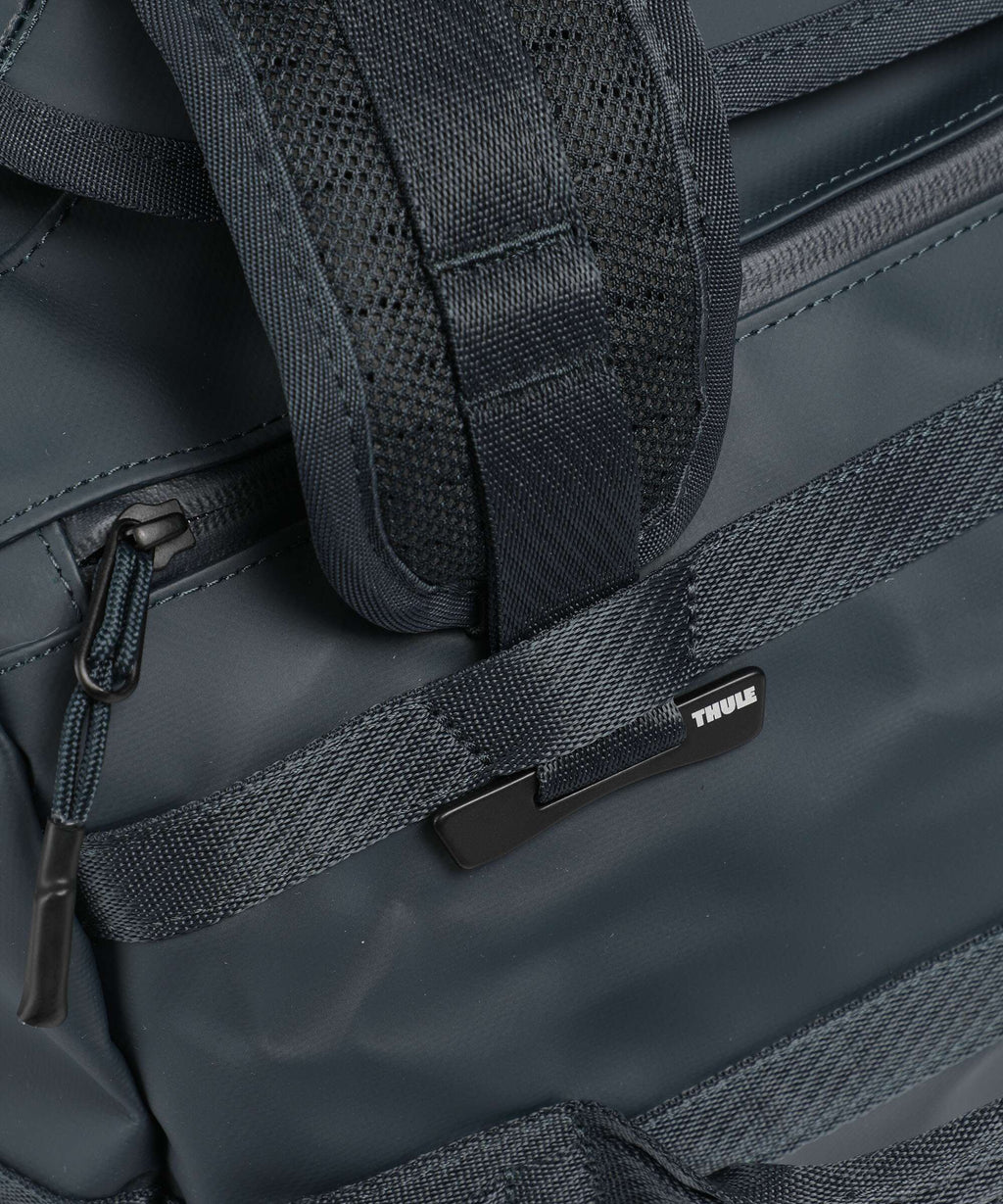 Thule Chasm 40 Weekend bag darkest blue
