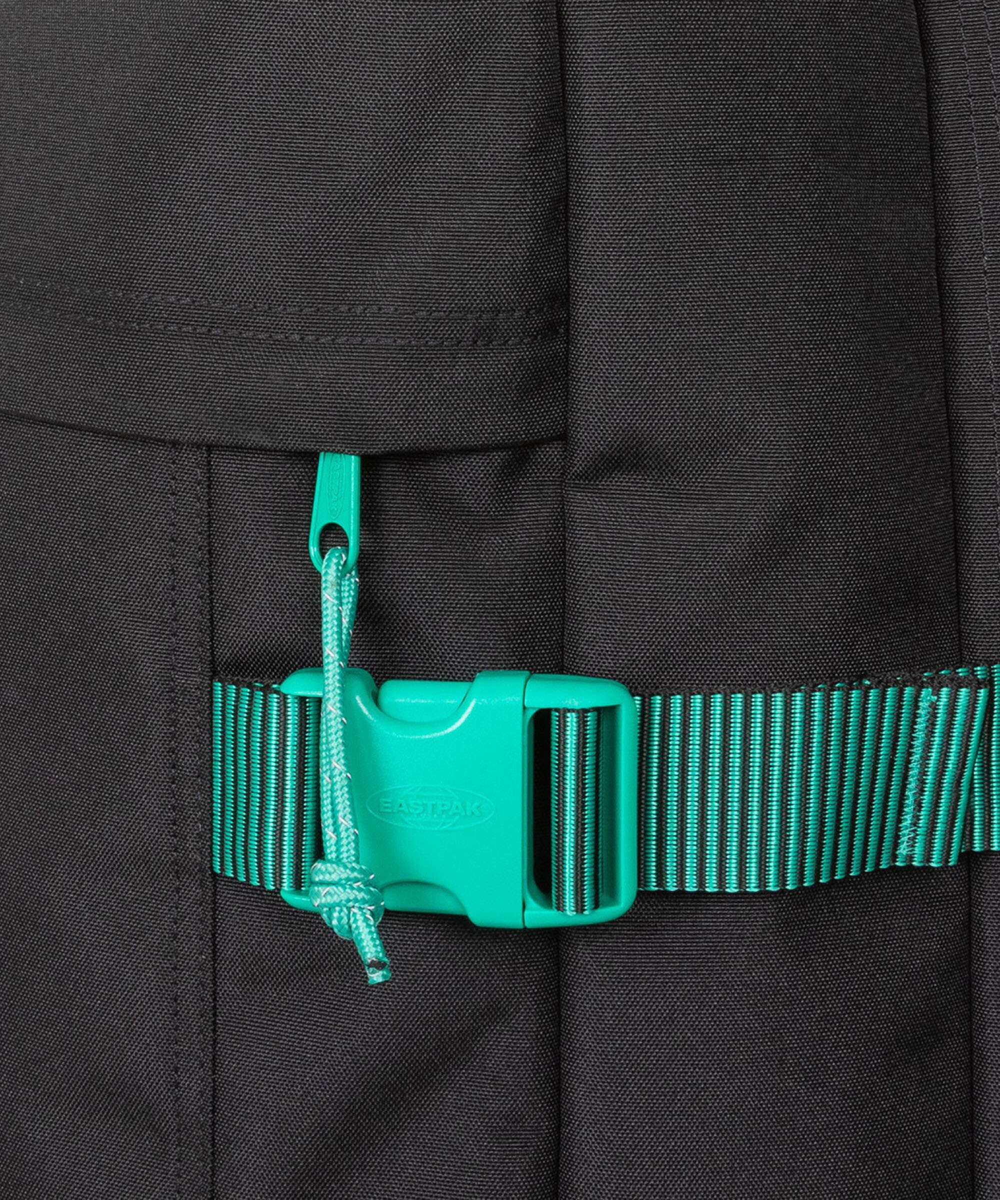 Eastpak Tranverz L Travel bag with wheels kontrast stripe black