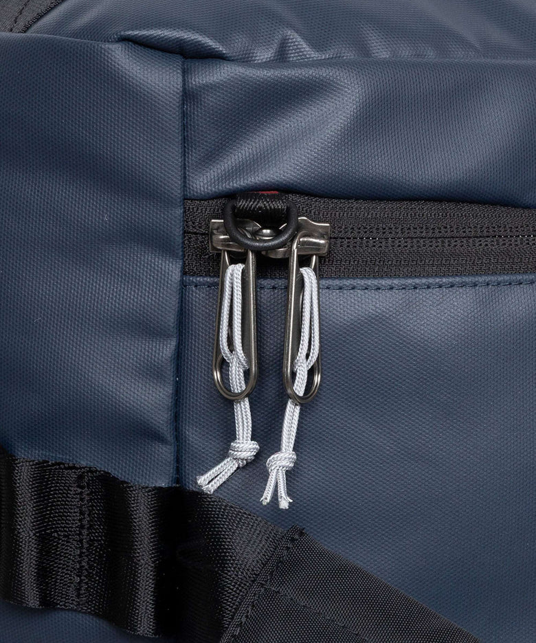 Eastpak Tarp Duffel Pack S Travel bag with wheels navy