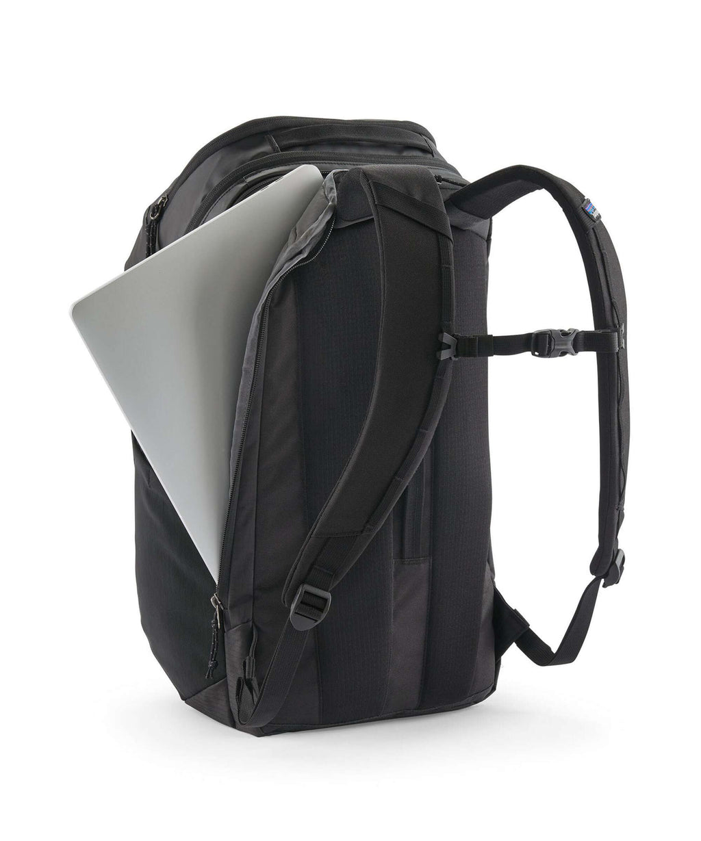 Patagonia Black Hole 32 Backpack black w/black
