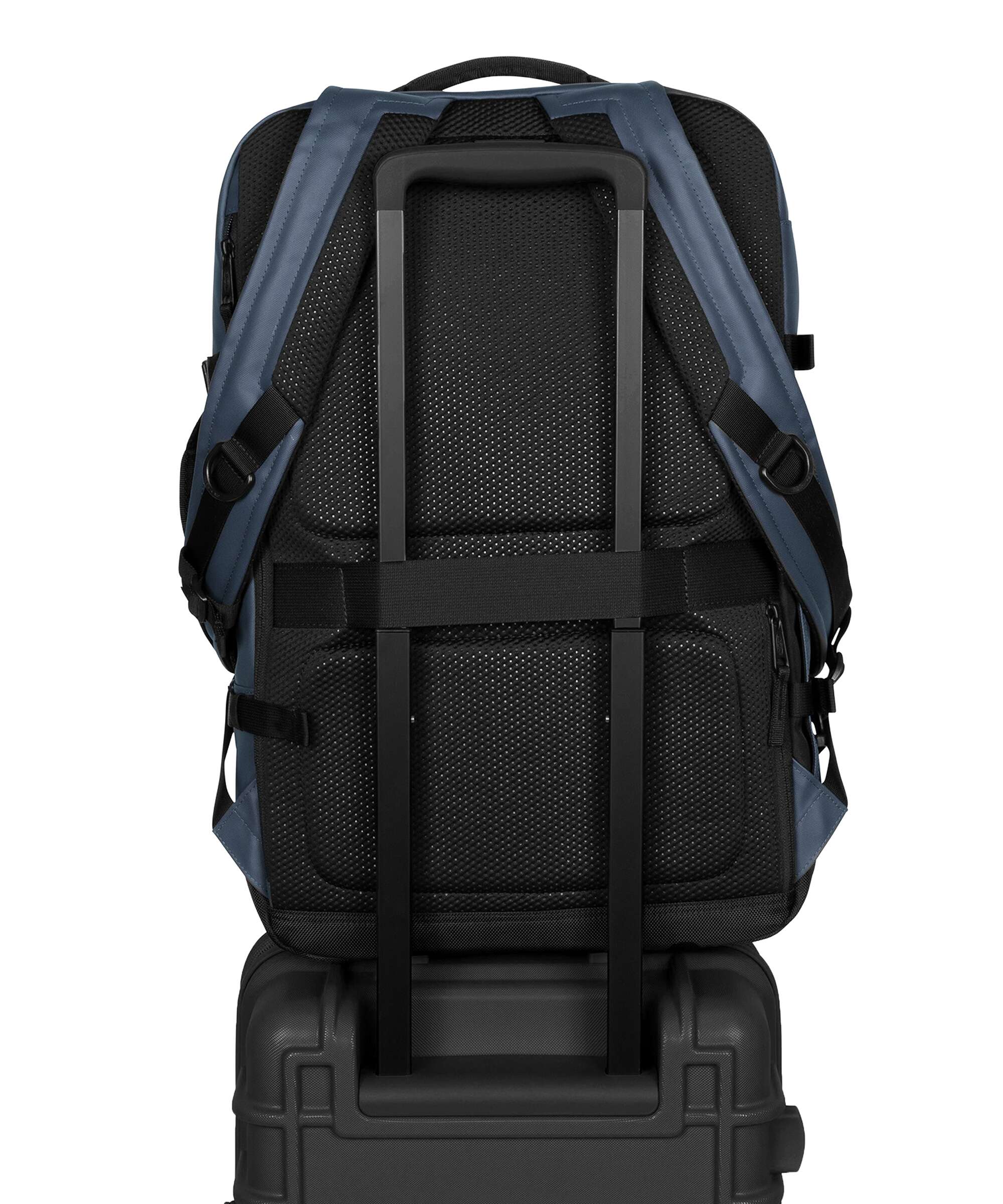 Eastpak CNNCT Travel backpack admiral