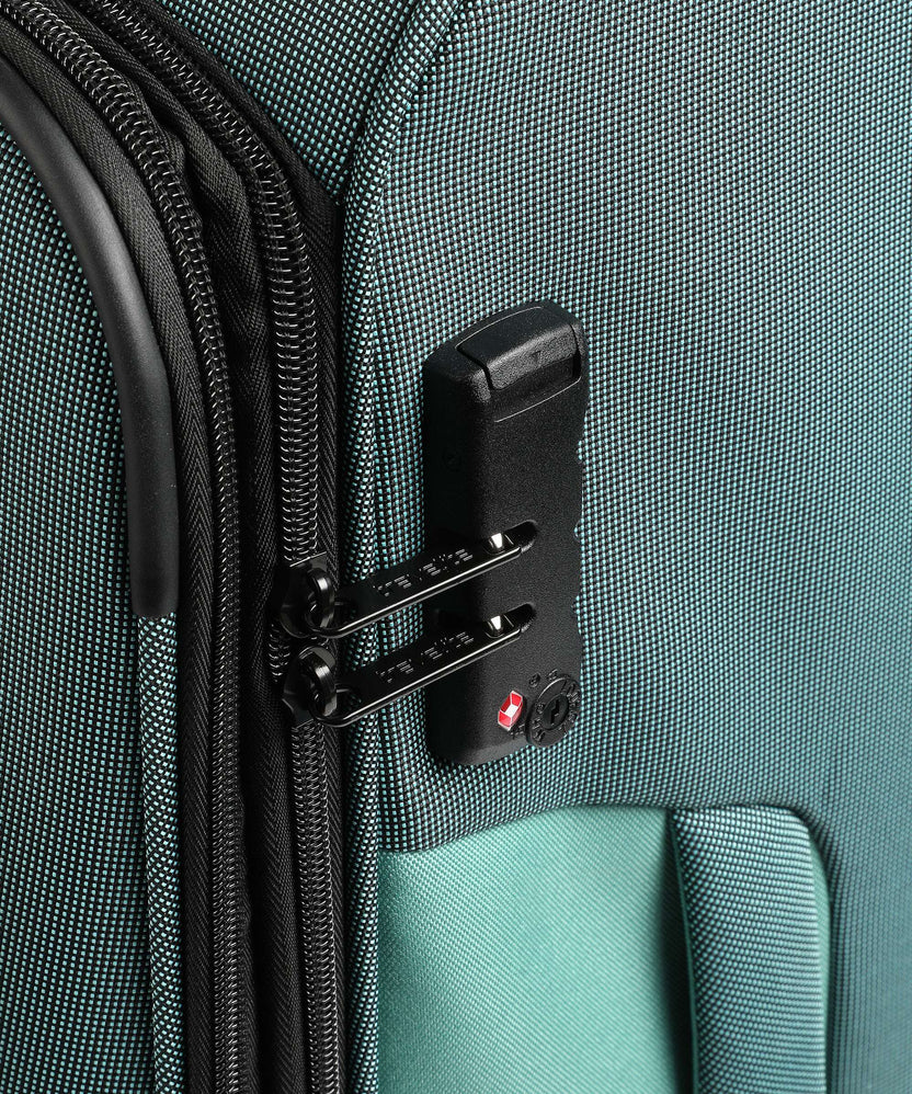 Travelite Viia Spinner (4 wheels) eukalyptus