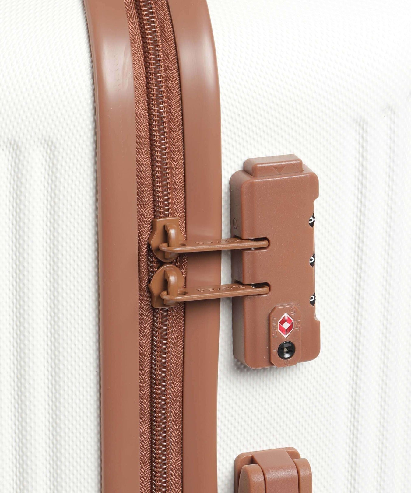 Travelite Bali Spinner (4 wheels) weiss/cognac