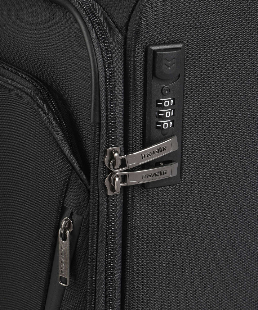 Travelite Cabin Max Spinner (4 wheels) schwarz
