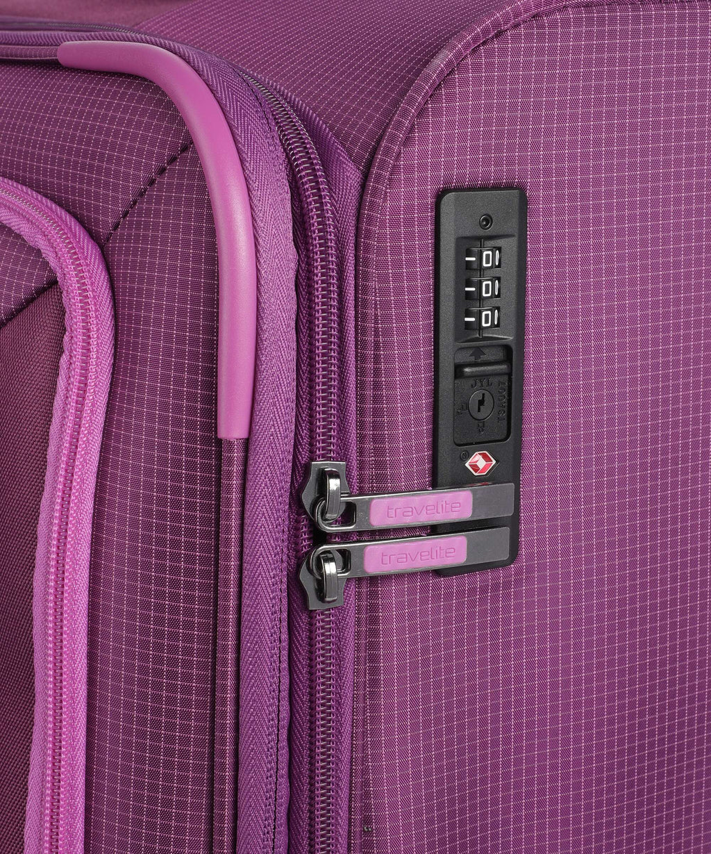 Travelite Corsiica Spinner (4 wheels) pink