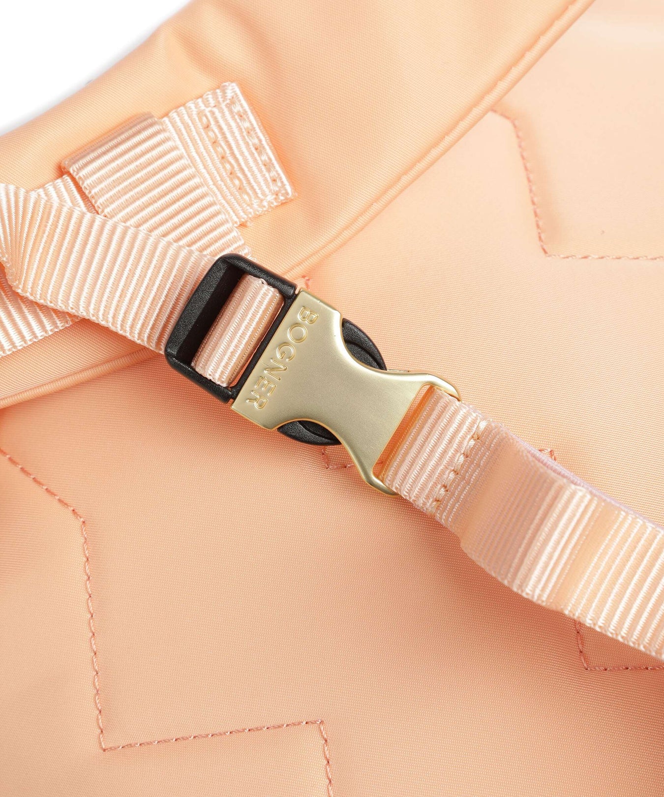 Bogner Klosters Neve Illa Backpack bleached apricot