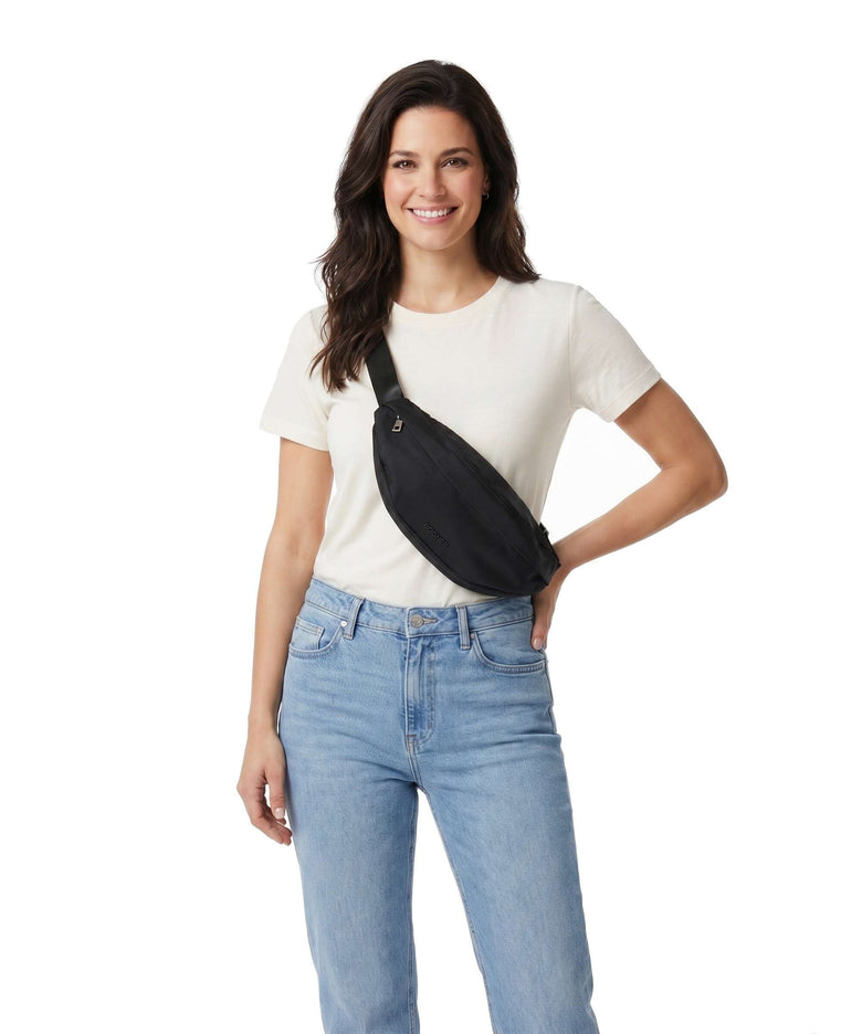 Bogner Maxon Janica Belt bag black