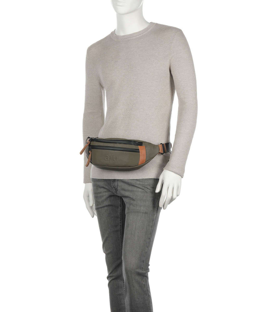 Aunts & Uncles Japan Ichikawa Fanny pack fallen rock