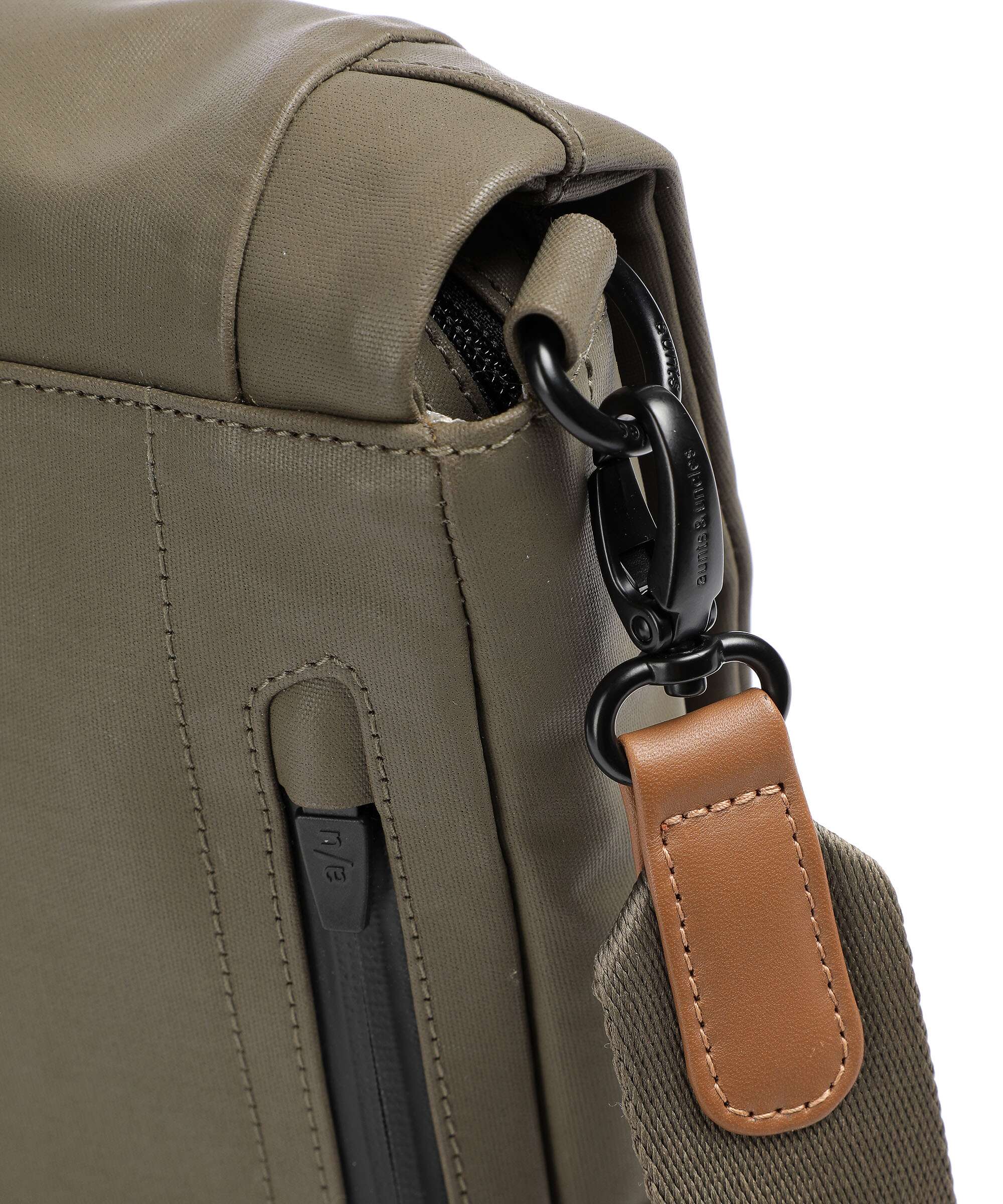 Aunts & Uncles Japan Matsumoto Messenger bag fallen rock