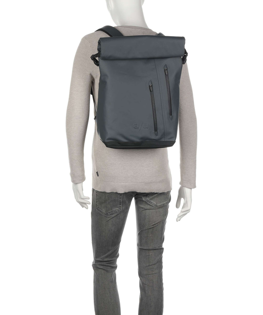 Aunts & Uncles Japan Nishi Yachiyo Nishi Cycling backpack dark shadow