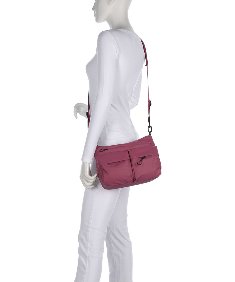 Aunts & Uncles Japan Lite Mogami Crossbody bag berry