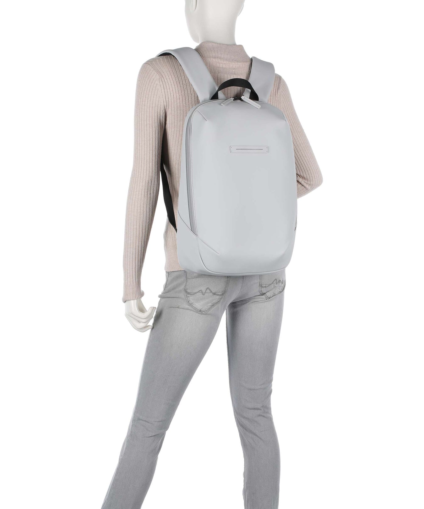 Horizn Studios Gion Essential M Backpack light quarz grey