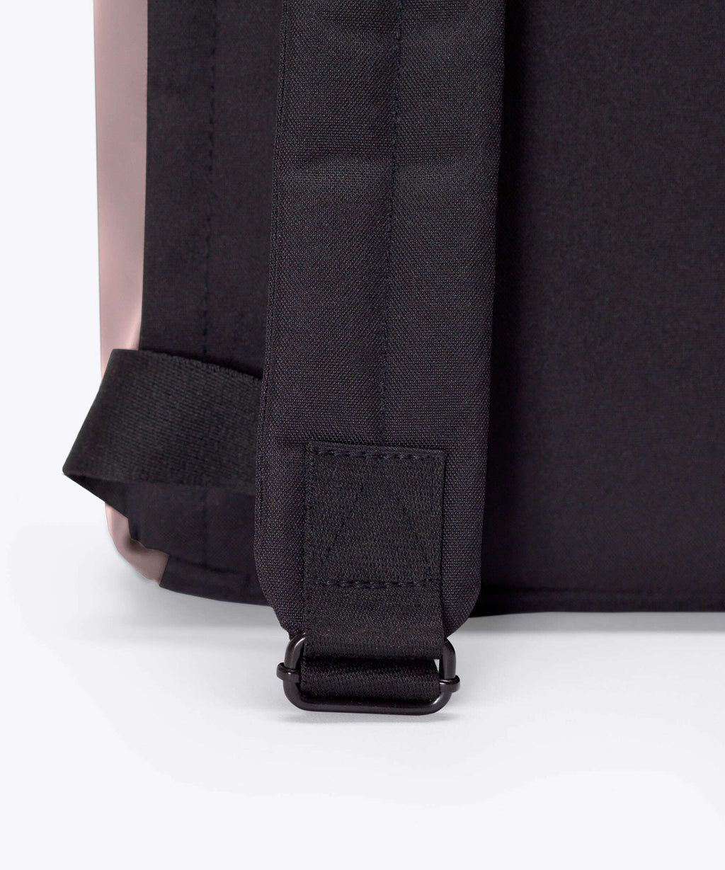 Ucon Acrobatics Lotus Hajo Mini Rolltop backpack rose
