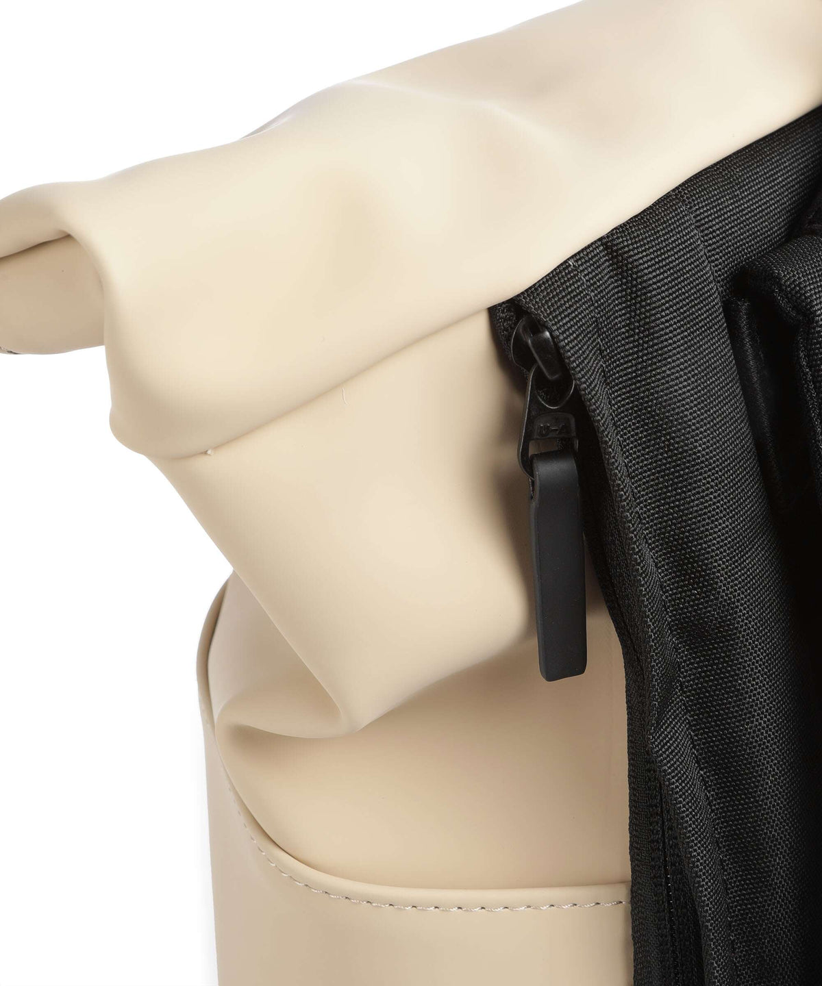 Ucon Acrobatics Lotus Hajo Medium Rolltop backpack light almond