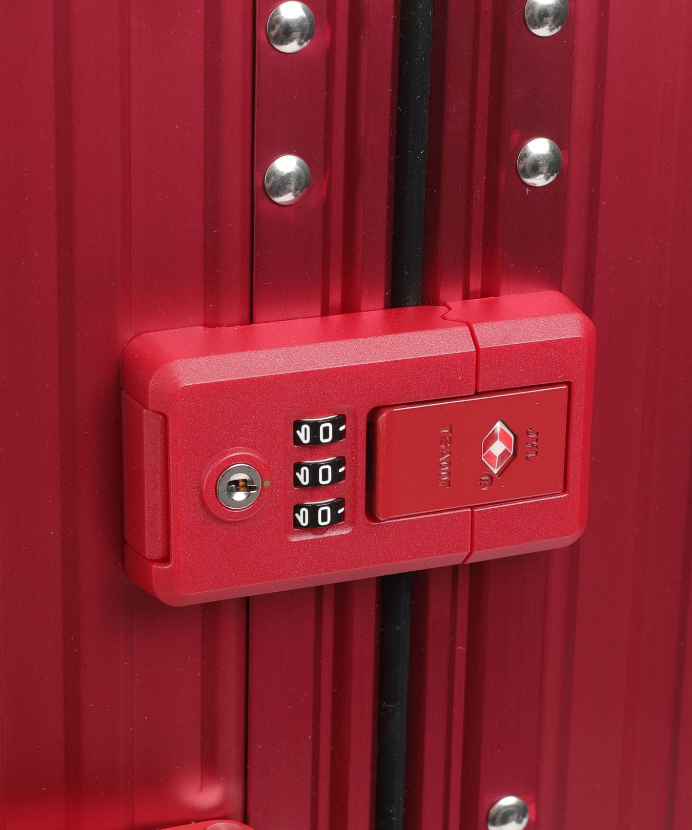 Aleon Classic 21 Domestic Spinner (4 wheels) ruby