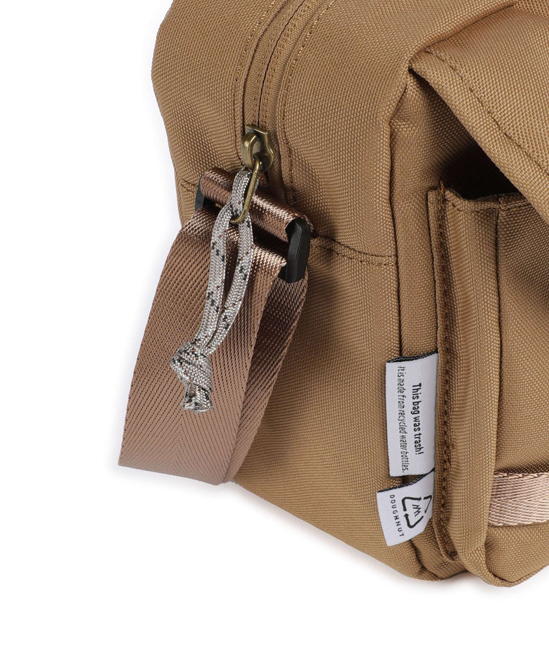 Doughnut Reborn Mission Lite Crossbody bag camel