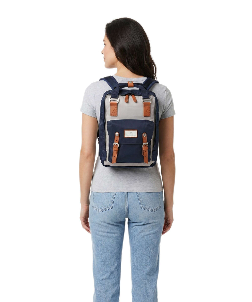 Doughnut Macaroon Backpack ivory/navy