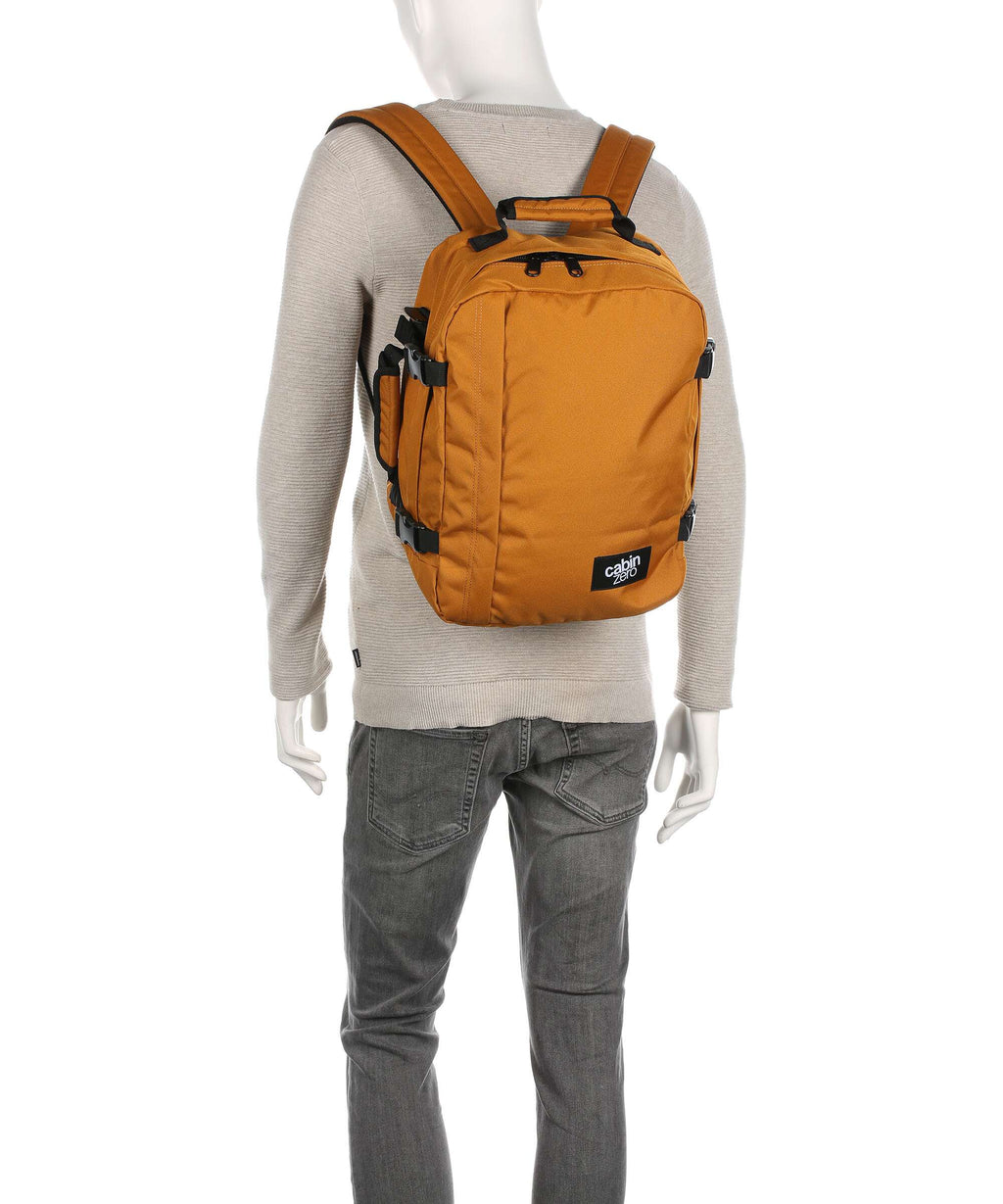 Cabin Zero Classic 28 Backpack deep ocean
