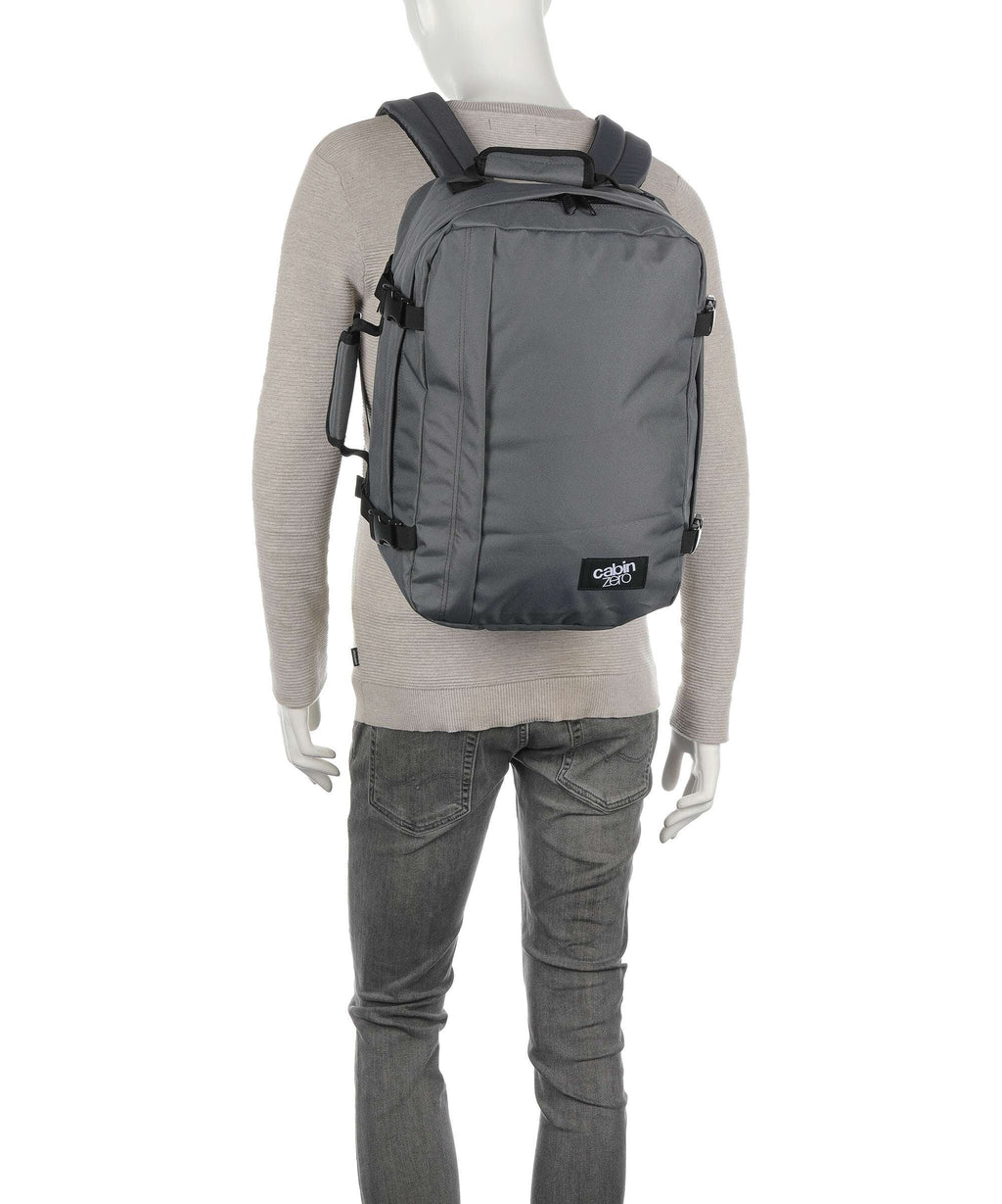 Cabin Zero Classic 36 Travel backpack meadow green