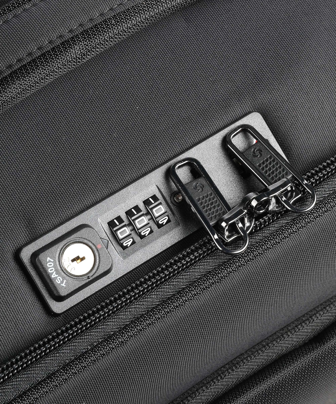 Samsonite Airea S Spinner (4 wheels) black