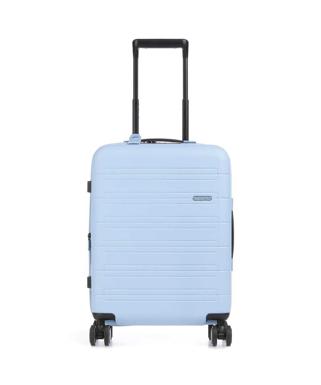 American Tourister Novastream Spinner (4 wheels) pastel blue