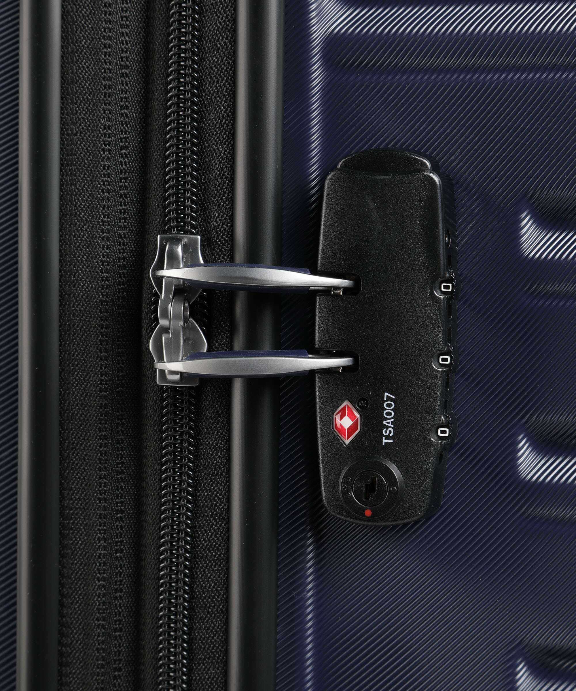 American Tourister Flashline Spinner (4 wheels) ink blue