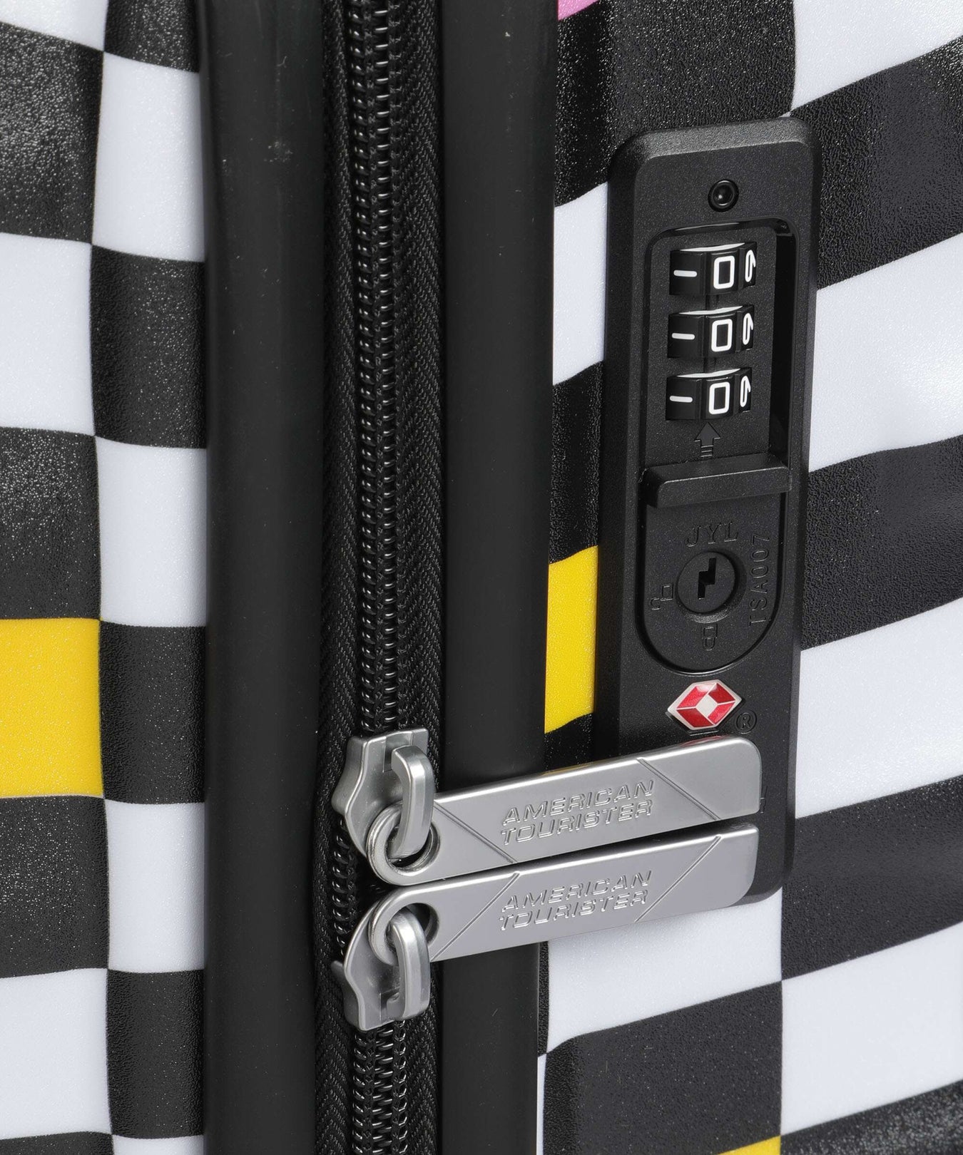 American Tourister Wavebreaker Disney Spinner (4 wheels) mickey check