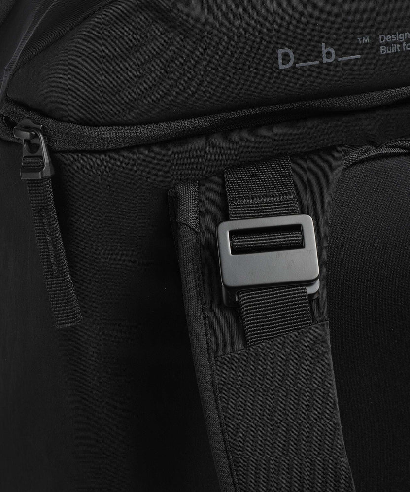Db Freya 22L Backpack black out