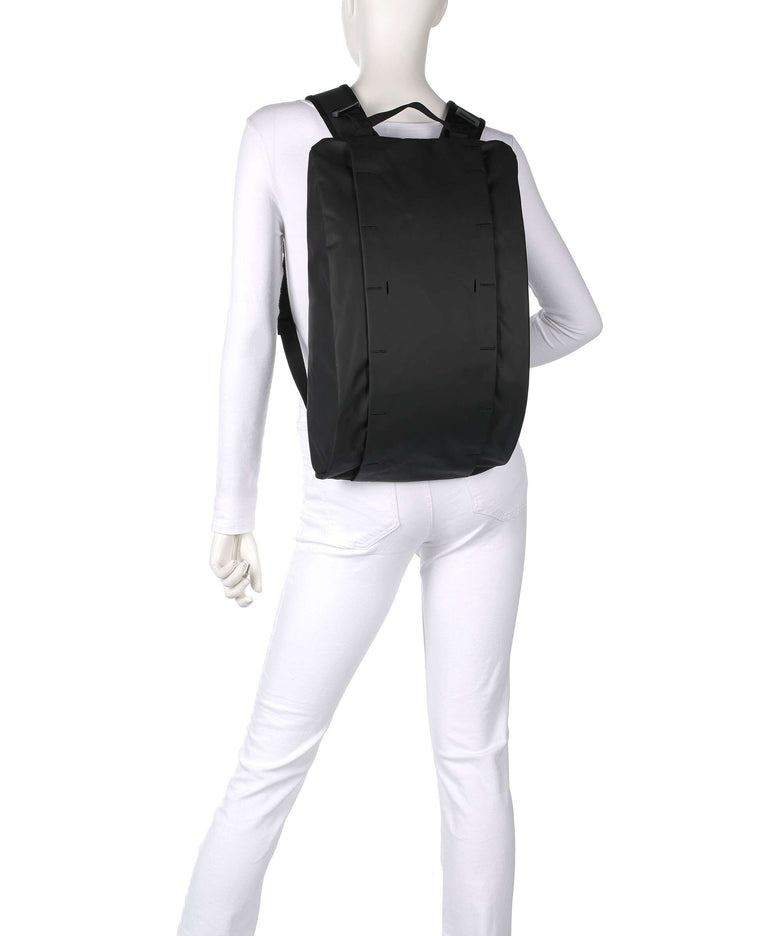 Db Hugger 15 Backpack black out