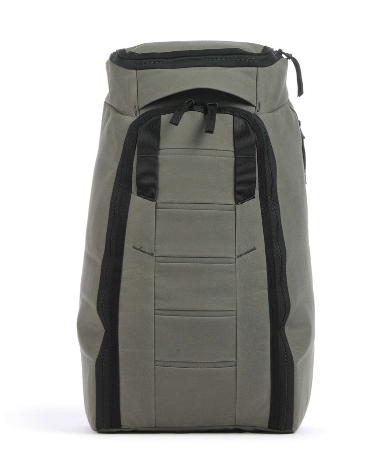 Db Hugger 20 Backpack forest green