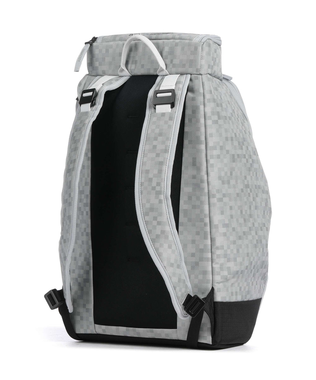 Db Hugger 25 Backpack white noise