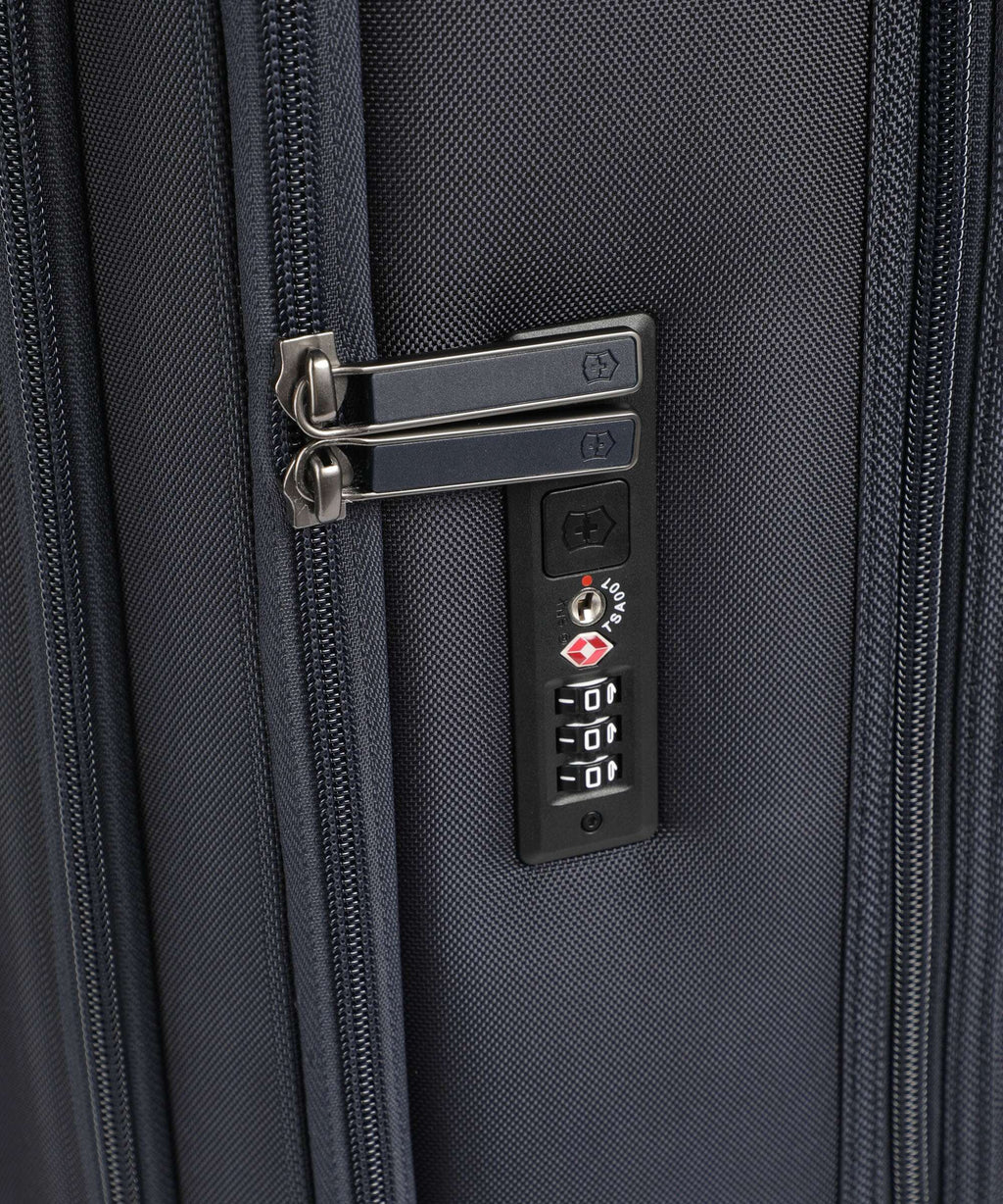 Victorinox Werks Traveler 7.0 L Spinner (4 wheels) navy blue