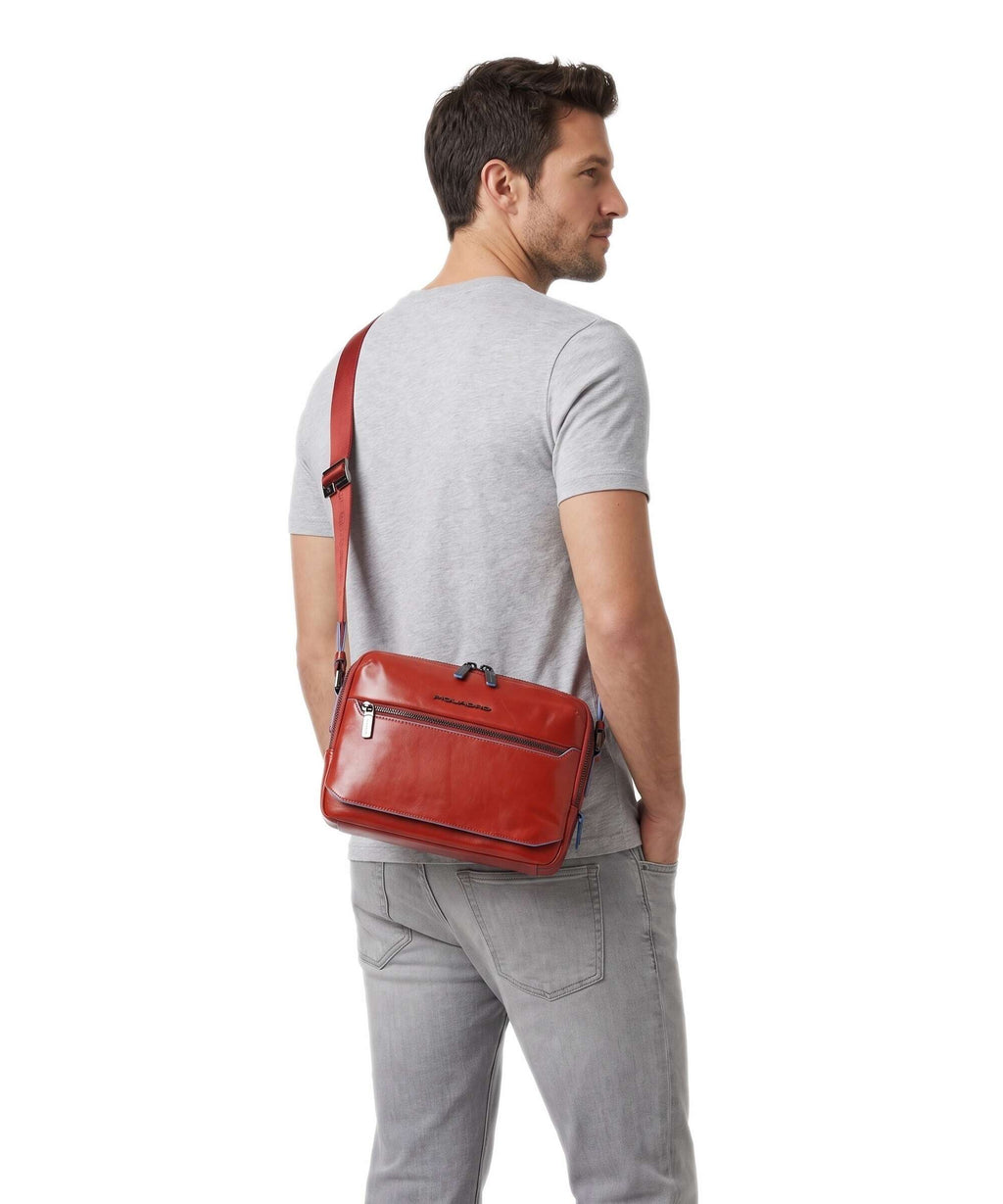 Piquadro Blue Square Crossbody bag tabacco