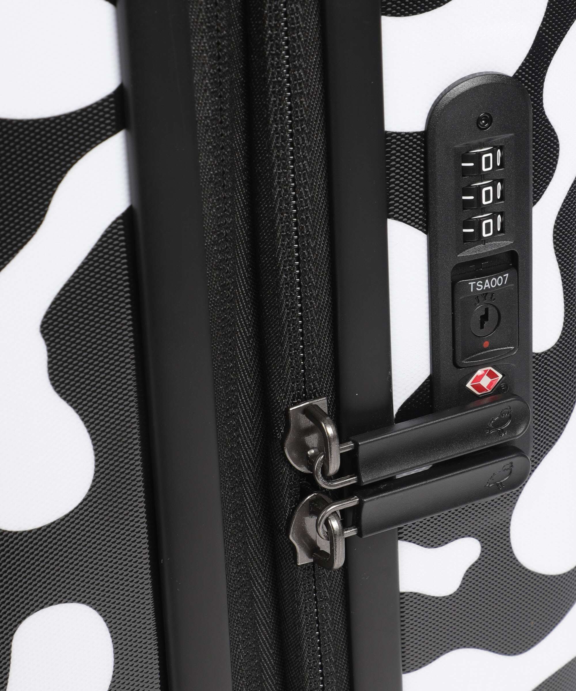 Mandarina Duck Logoduck+ Moire Spinner (4 wheels) moire