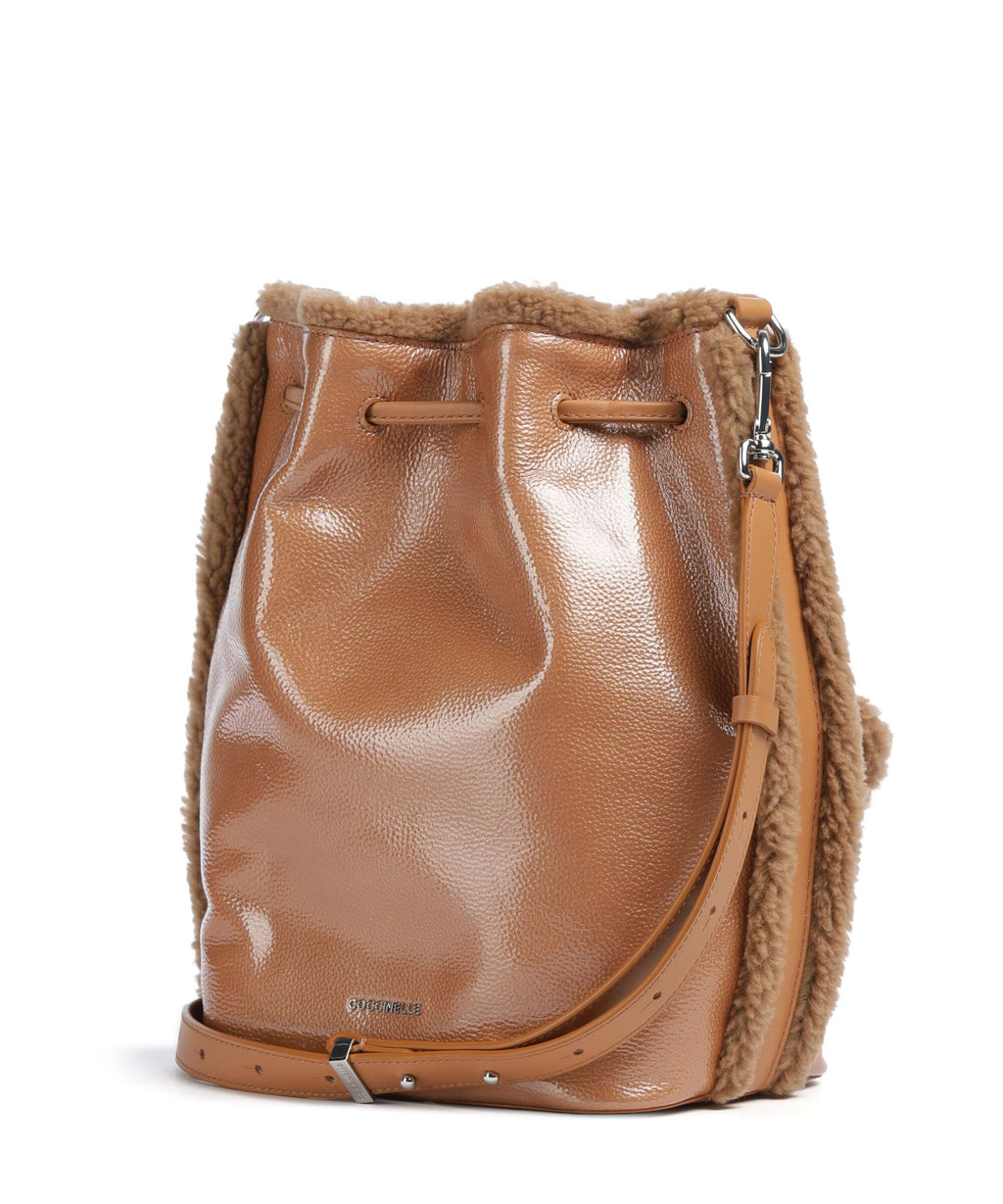 Coccinelle Beat Bucket bag robin