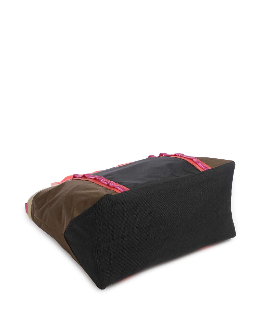 Topo Designs Mountain Utility Hobo bag desert palm/sahara