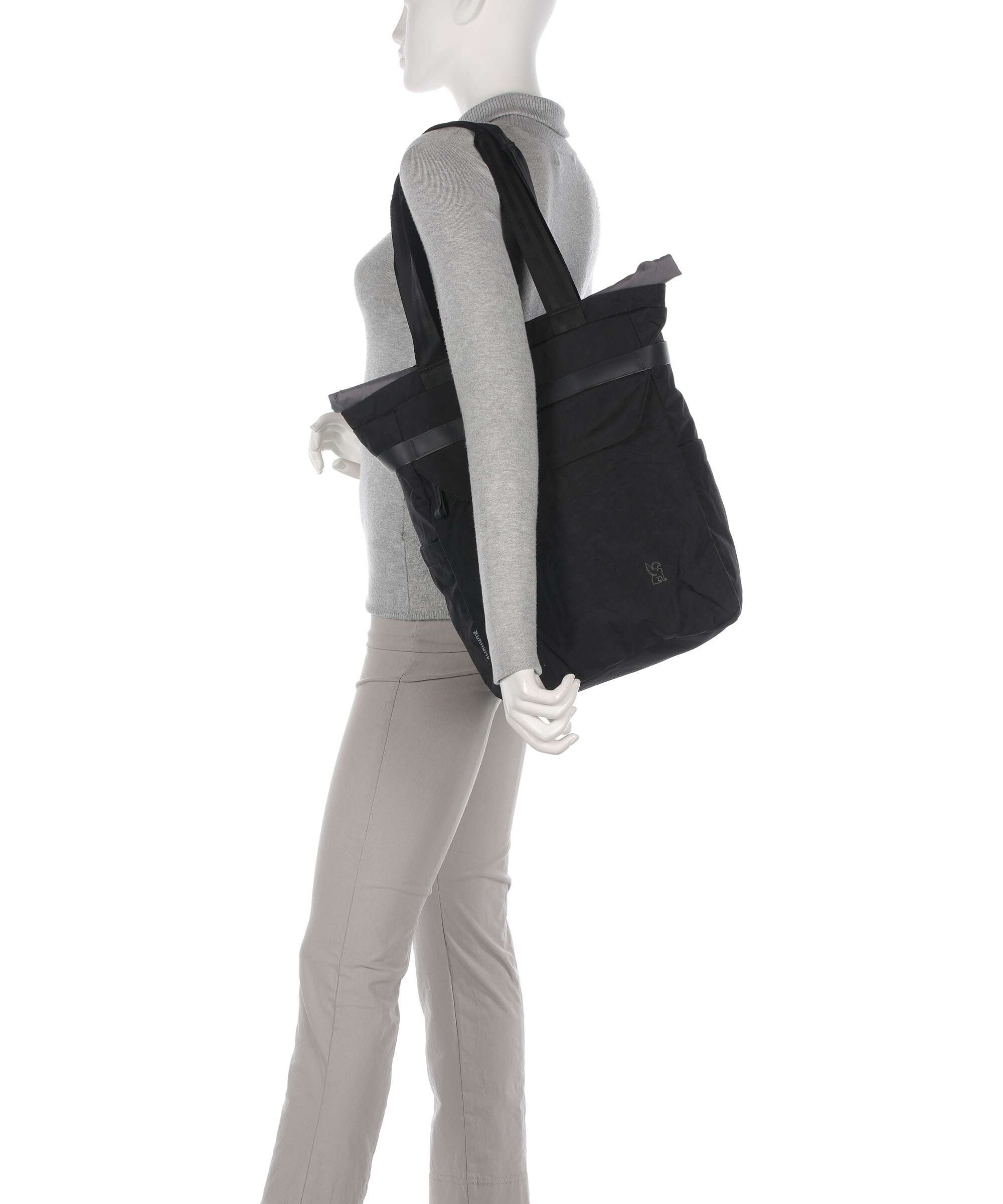 Chrome District Collection Valencia 22 Backpack bag black
