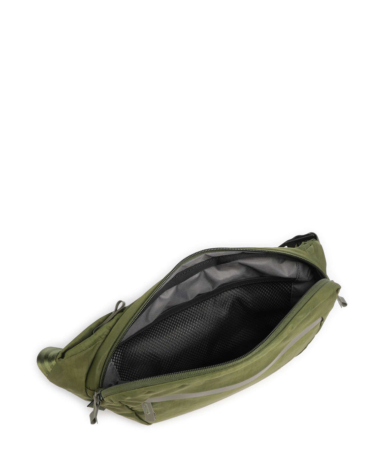 Chrome District Collection Sabin 6 Belt bag moss