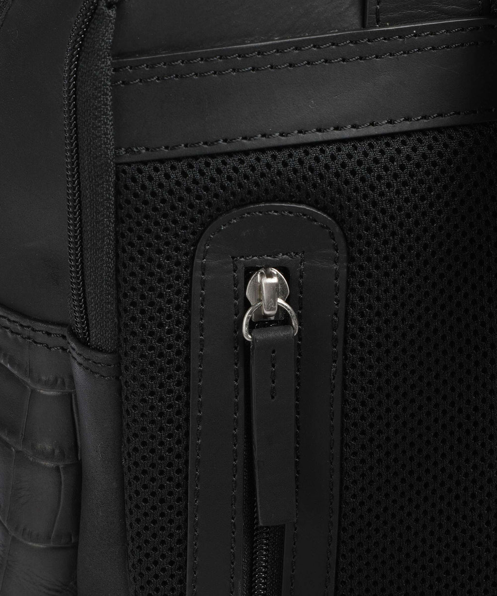 Burkely Cool Colbie Laptop backpack bear black