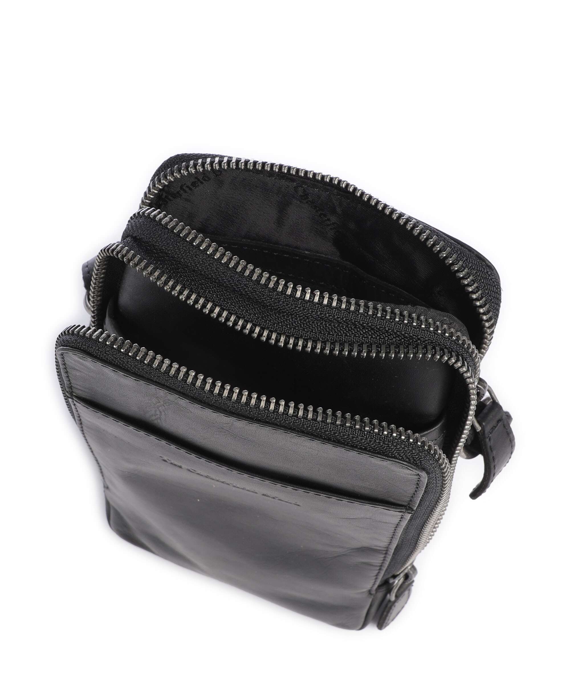The Chesterfield Brand Wax Pull Up Cow Alesund Phone bag black