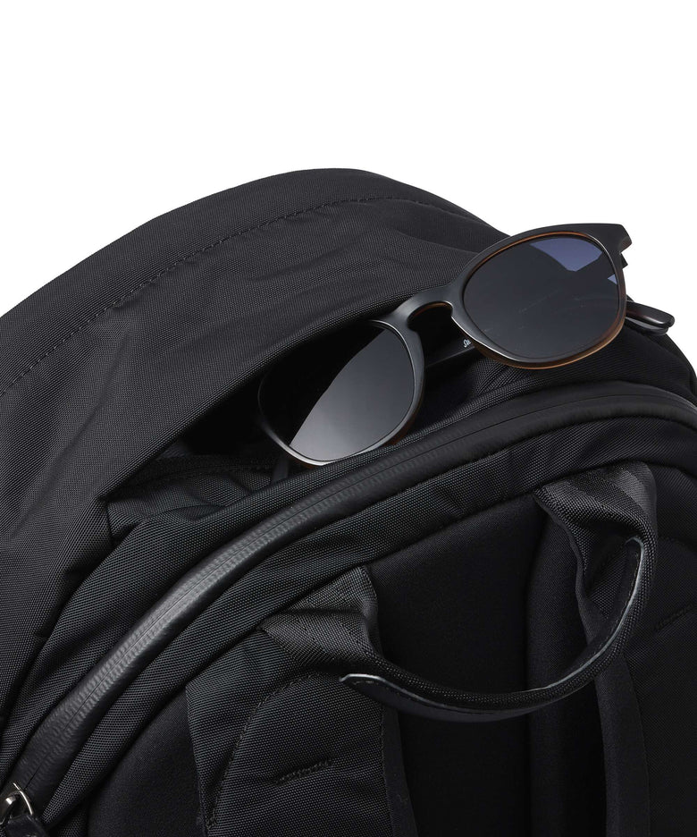 Bellroy Classic 24 Plus Backpack black
