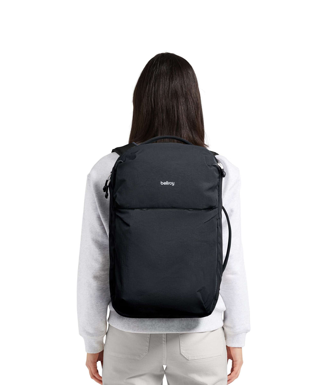 Bellroy Lite 30 Travel backpack clay