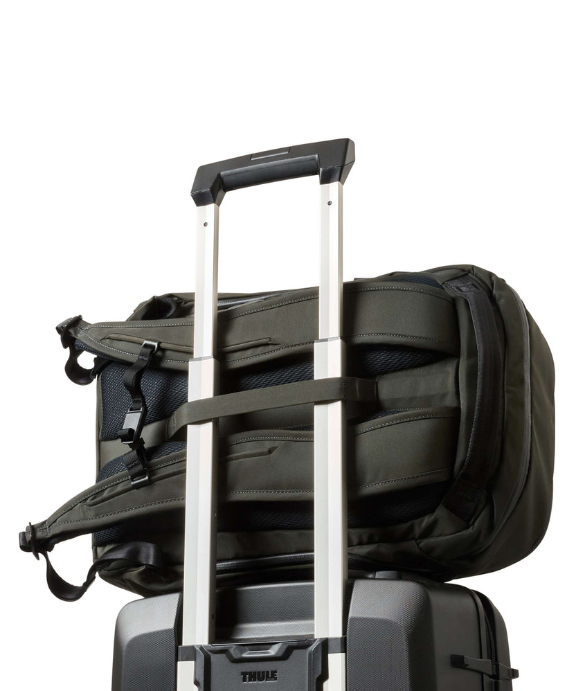 Bellroy Transit 22L Pro Backpack olive