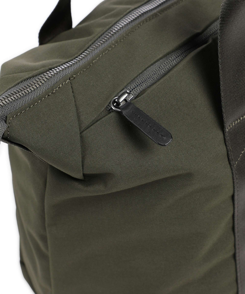 Bellroy Classic Getaway Weekend bag olive