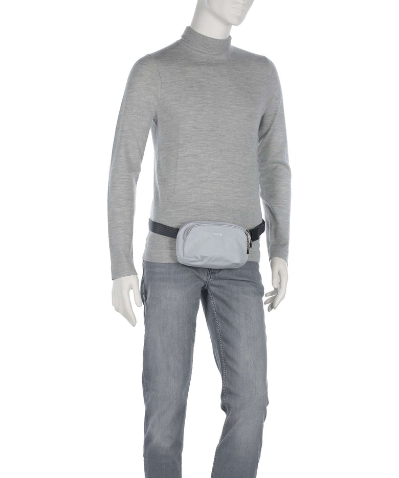 Bellroy Venture 01. Mai Belt bag fog